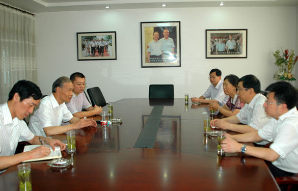 江苏省地税局副局长顾长虹来GA黄金甲调研