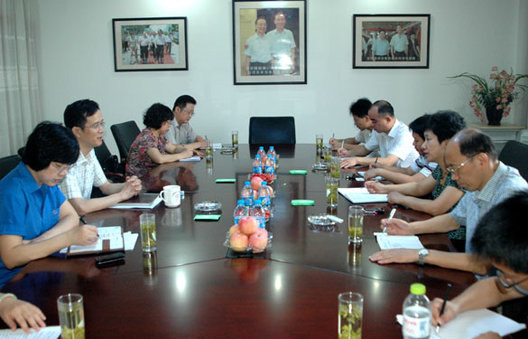 常州市统计局副局长恽东玉一行来GA黄金甲集团调研